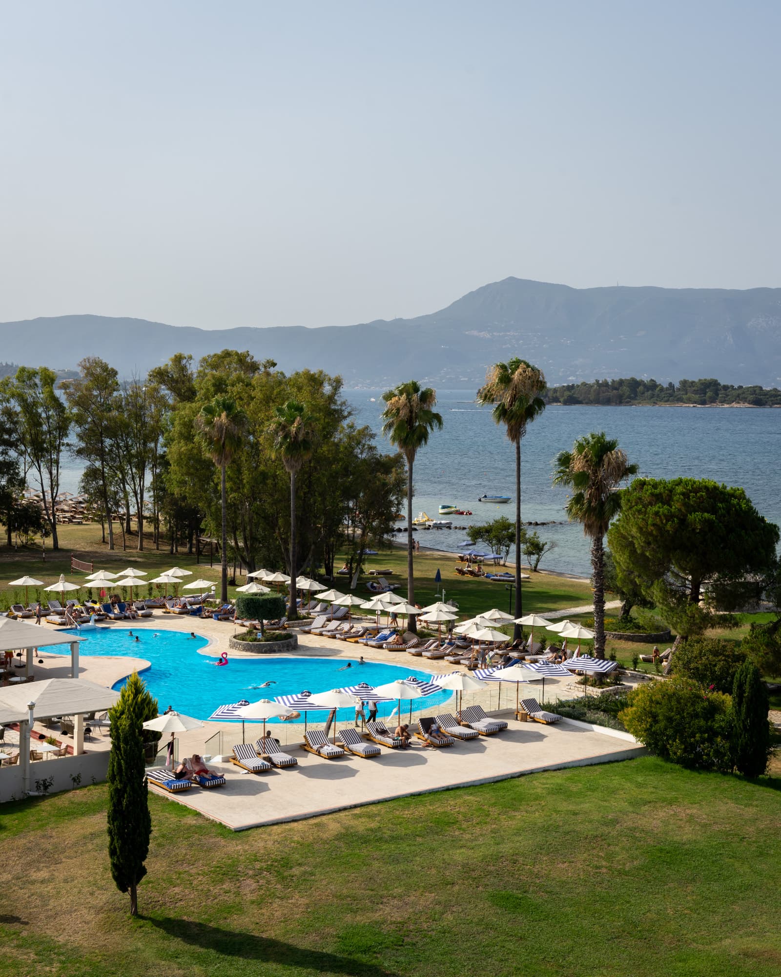 Kerkyra Blue Hotel - poolside