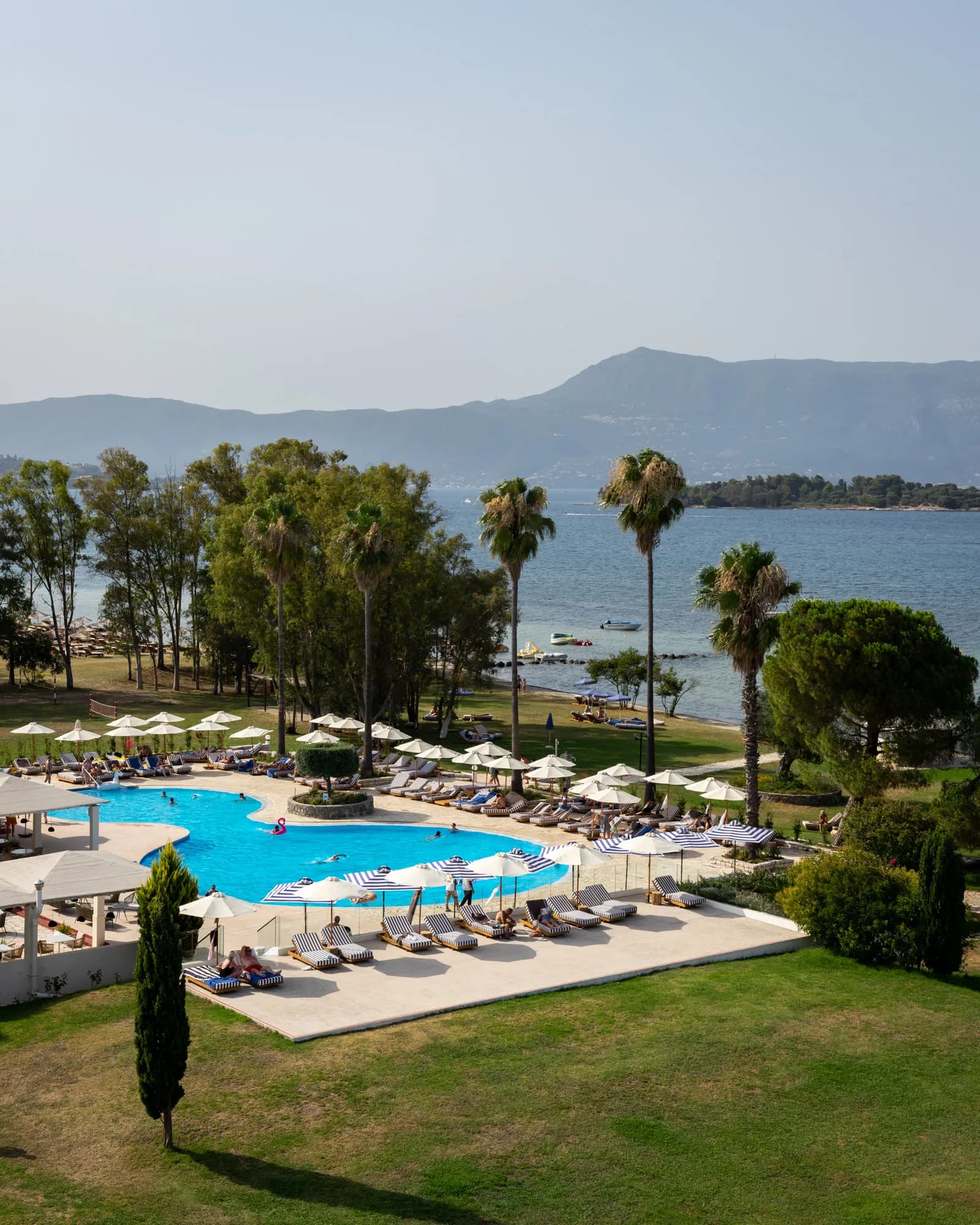 Kerkyra Blue Hotel - poolside
